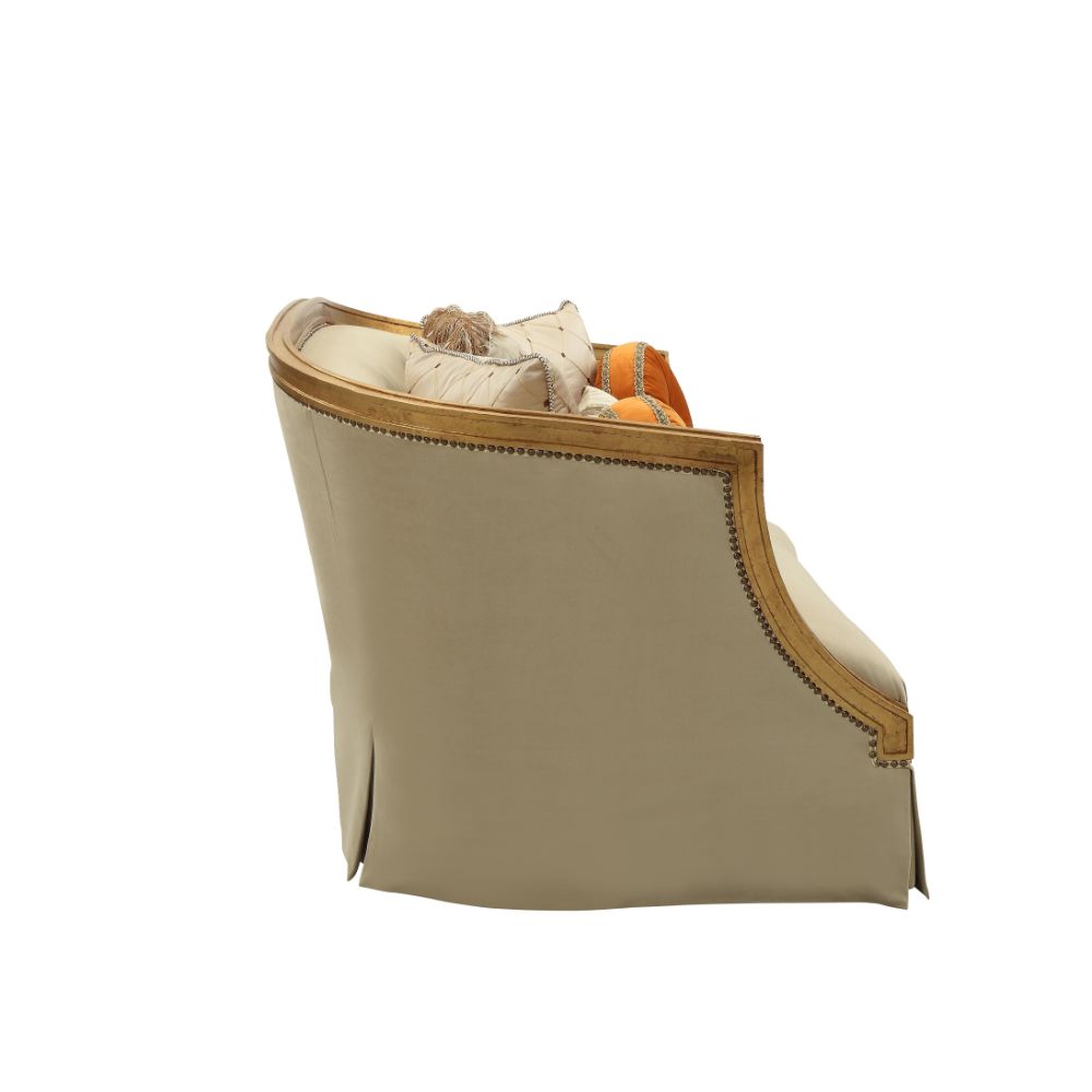Loveseat Daesha de 70" de largo con 5 almohadas