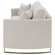 Sofá Corliss tapizado con brazos curvos en beige