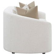 Sofá Rainn Boucle tapizado con brazos inclinados color Latte