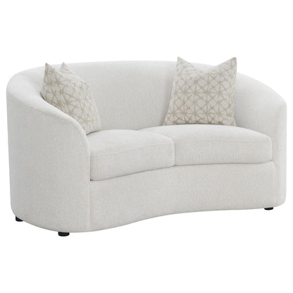 Loveseat Rainn Boucle tapizado con brazos inclinados color Latte