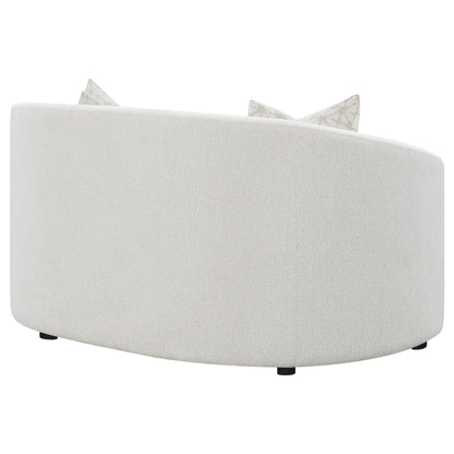 Loveseat Rainn Boucle tapizado con brazos inclinados color Latte