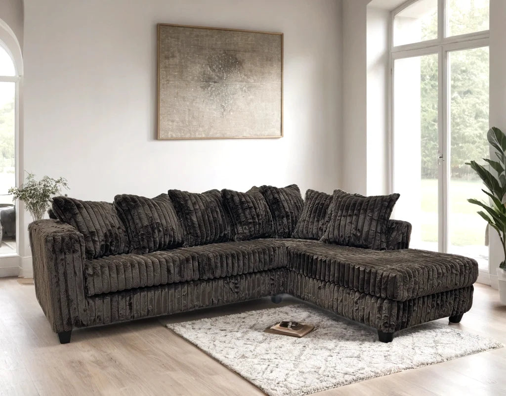 Woodland Sectional Sofa with Chaise