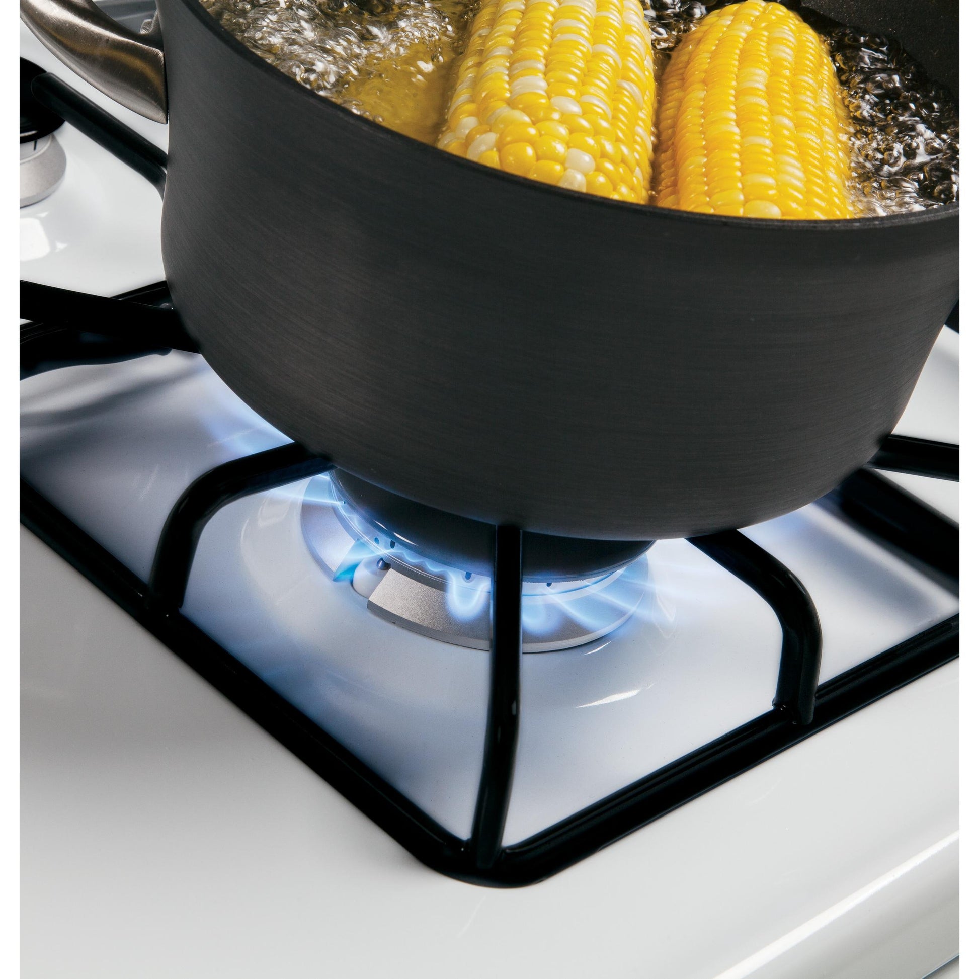  Hotpoint 30-inch Freestanding Gas Range RGBS300DMWW IMAGE 6