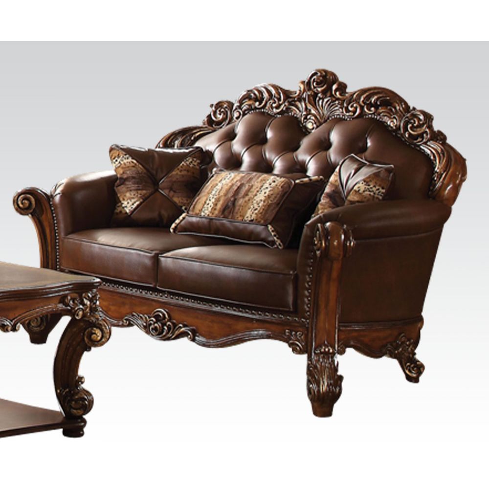 Loveseat Vendome de 70" de largo con 3 almohadas