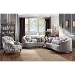 Silla Saira de 34" de ancho con almohada