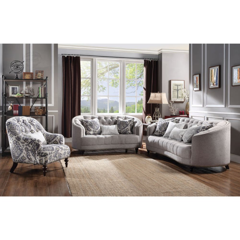 Silla Saira de 34" de ancho con almohada