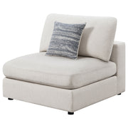 Silla Serene tapizada sin brazos en color beige