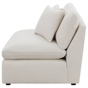 Silla Hobson tapizada sin brazos color marfil