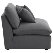 Silla Hobson tapizada sin brazos color marfil