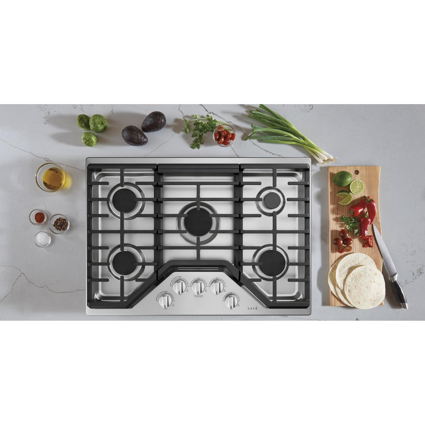  Café 30-inch Built-In Gas Cooktop CGP70302NS1 IMAGE 3