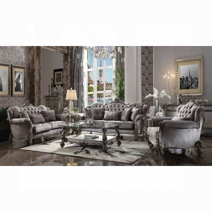 Versailles Sofa with 5 Tufted Pillows