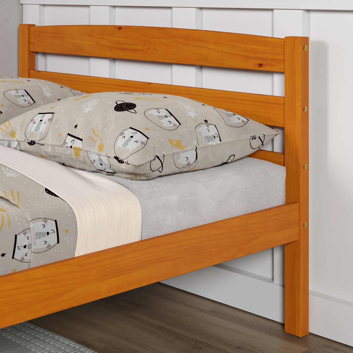 Econo Scandinavian Bed