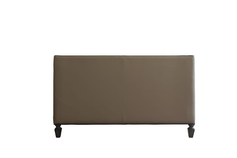 House Beatrice Loveseat W/3 Pillows