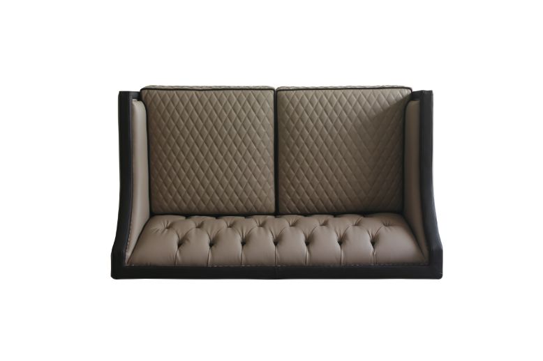 House Beatrice Loveseat W/3 Pillows