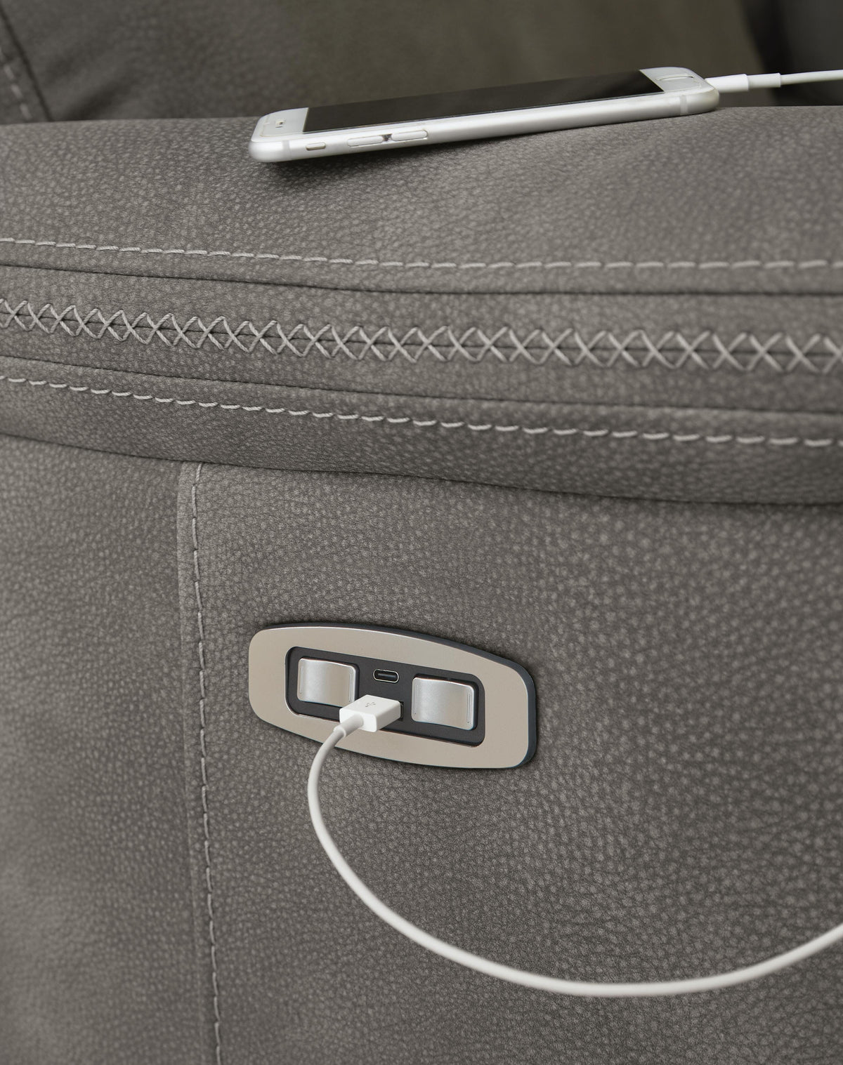 Next-Gen Durapella PWR Recliner/ADJ Headrest