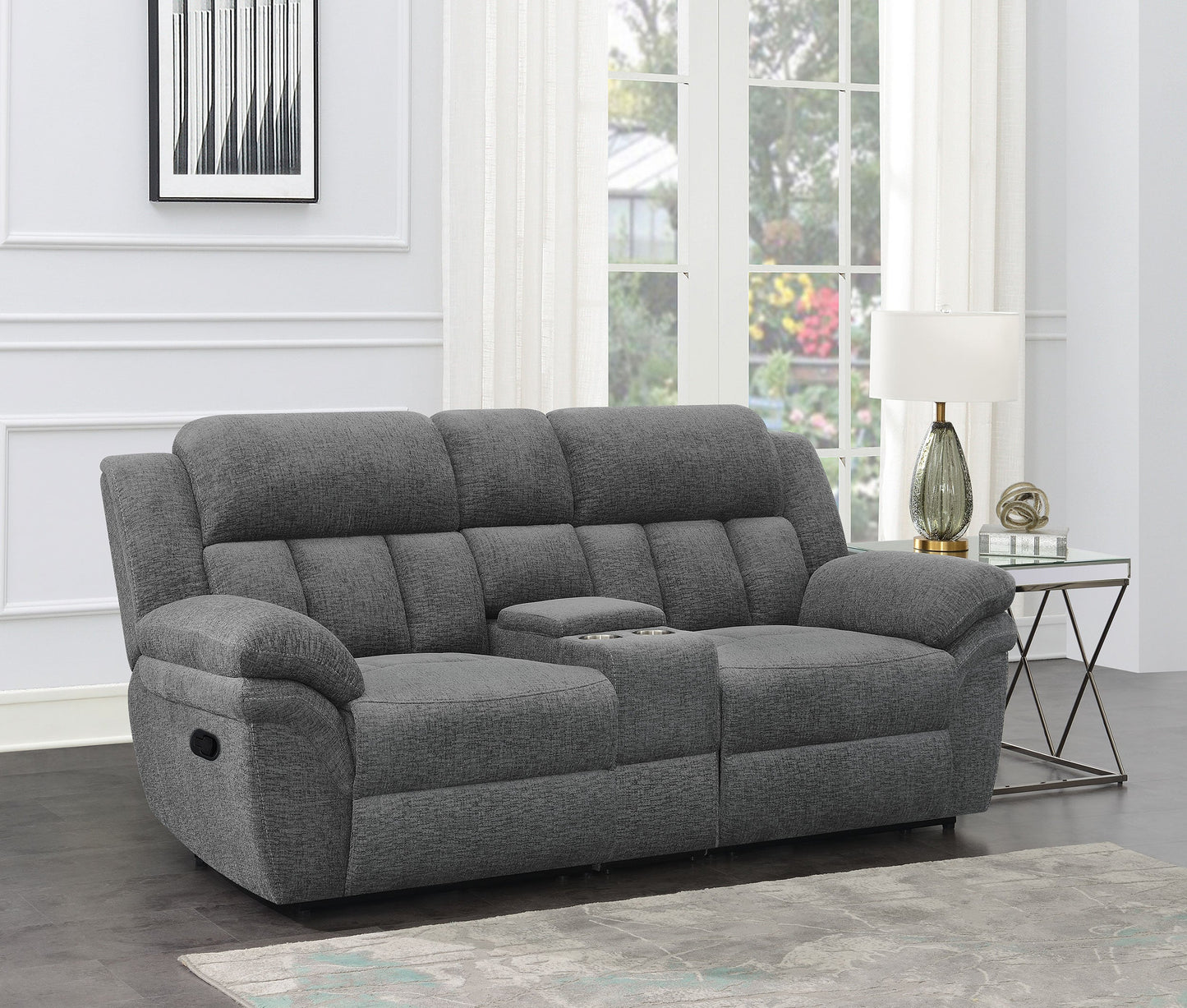 Loveseat Bahrain tapizado con movimiento en color carbón
