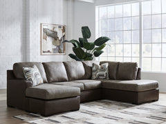 Baltic-Park 2-Piece Sleeper Sectional with Chaise
