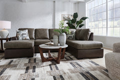 Baltic-Park 2-Piece Sleeper Sectional with Chaise