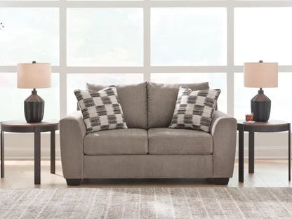 Loreo 68in Loveseat