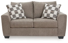 Loreo 68in Loveseat