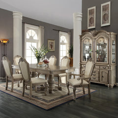 Chateau de Ville Buffet & Hutch