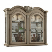 Chateau De Ville Hutch