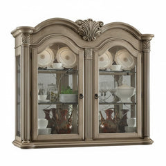 Chateau De Ville Hutch