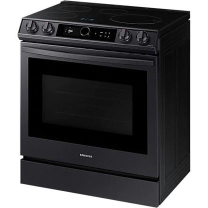 Samsung 30-inch Slide-in Electric Induction Range with WI-FI Connect NE63T8911SG/AA IMAGE 4