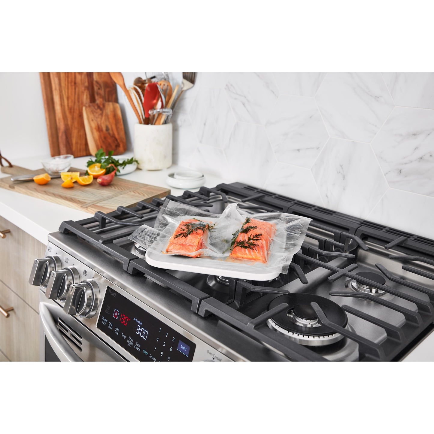 LG 30-inch, 6.3 cu ft. Slide-in Gas Range with Sous-Vide LSGL6337F IMAGE 16