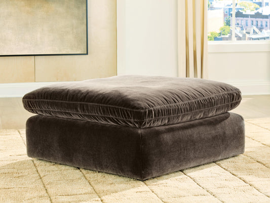 Maxton Heights Oversized Accent Ottoman