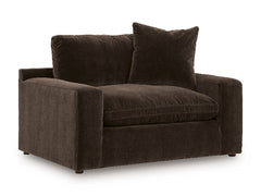 Maxton Heights Oversized Chair