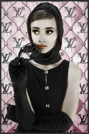 ''Elegant Portrait in Designer Style'' Gloss w/ Gel in Frame