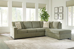 MaKaylen 2-Piece Sectional with Chaise