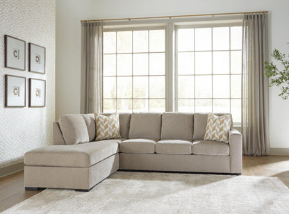 MaKaylen 2-Piece Sectional with Chaise