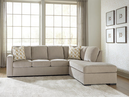 MaKaylen 2-Piece Sectional with Chaise