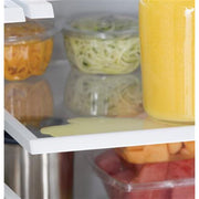 GE 33-inch, 23.6 cu.ft. Freestanding French 3-Door Refrigerator with External Water and Ice Dispensing System GFE24JYKFS IMAGE 9