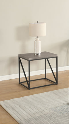 Mesa auxiliar cuadrada Birdie de madera de ingeniería, color gris Sonoma