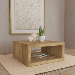 Mesa de centro cuadrada Benton de madera maciza de mango natural