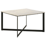 Mesa de centro cuadrada Tobin con superficie de mármol, blanca y negra