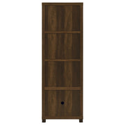 Torre multimedia Sachin de 3 estantes de madera de ingeniería, pino oscuro
