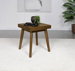 Mesa auxiliar de madera cuadrada Westerly en color nogal marrón