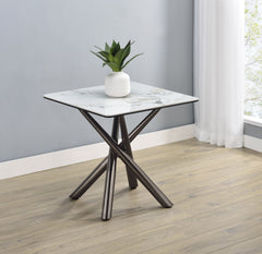 Mesa auxiliar Carvell cuadrada de piedra sinterizada Mirage White
