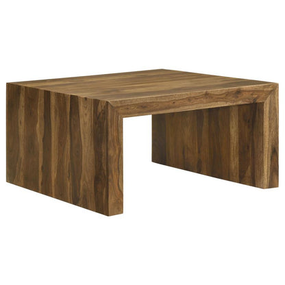 Mesa de centro cuadrada de madera maciza Odilia color castaño rojizo