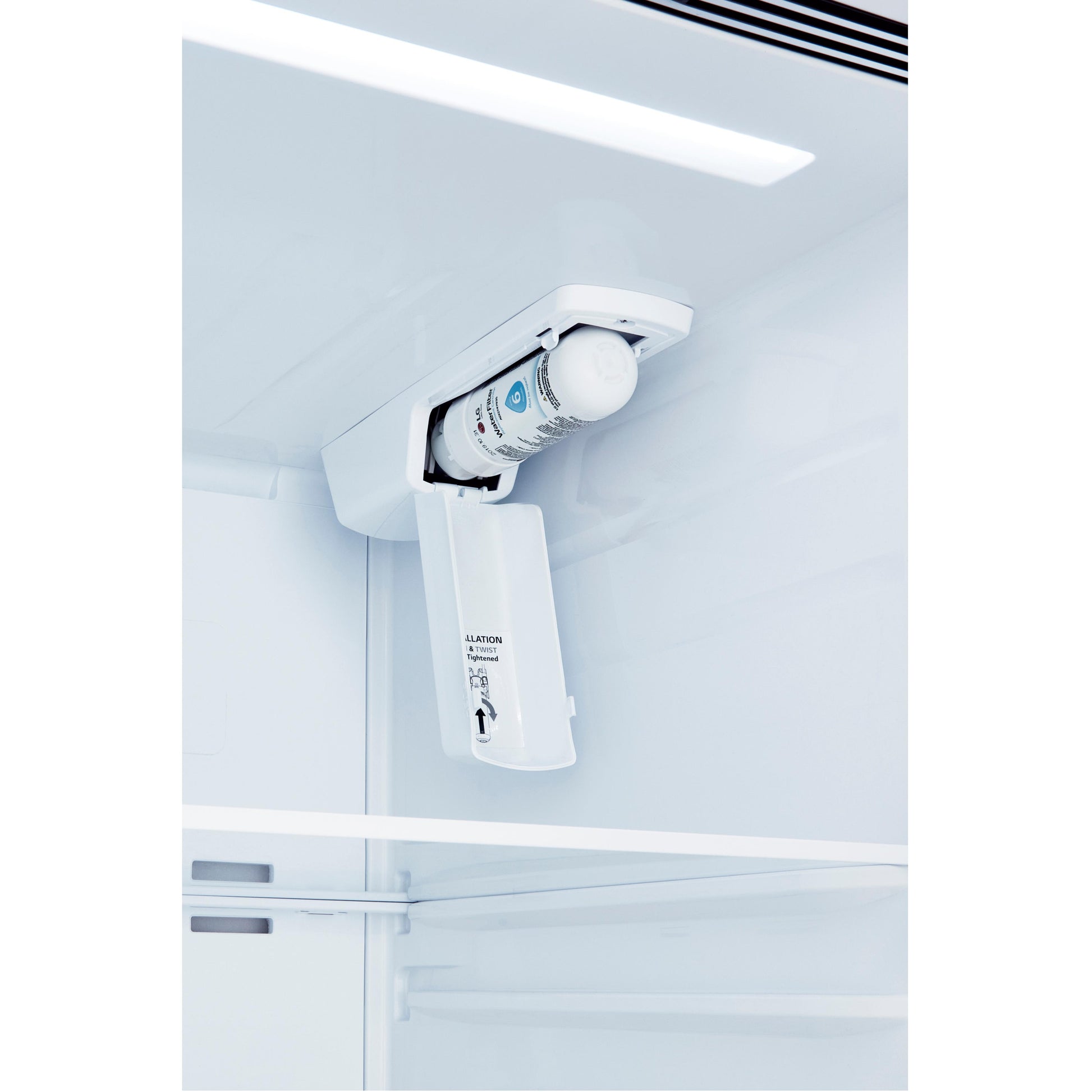 LG 36-inch, 23 cu.ft. Counter-Depth Side-by-Side Refrigerator with External Water and Ice Dispensing System LRSXC2306S IMAGE 13