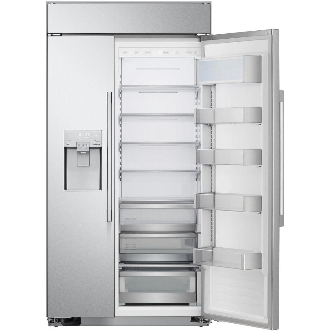  LG STUDIO Studio 42-inch, 25.6 cu.ft. Built-in Side-by-Side Refrigerator with SpacePlus™ Ice System SRSXB2622S IMAGE 3