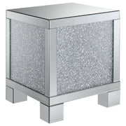 Mesa auxiliar rectangular de acrílico con espejo Gillian, color plateado