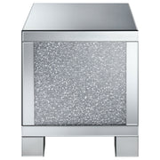 Mesa auxiliar rectangular de acrílico con espejo Gillian, color plateado