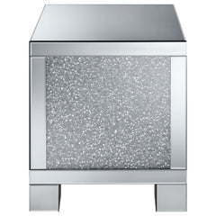 Mesa auxiliar rectangular de acrílico con espejo Gillian, color plateado