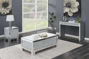Mesa auxiliar rectangular de acrílico con espejo Gillian, color plateado