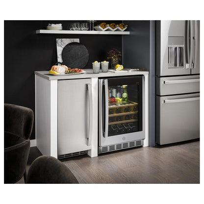  Monogram 15-inch Ice Maker UNC15NPRII IMAGE 13